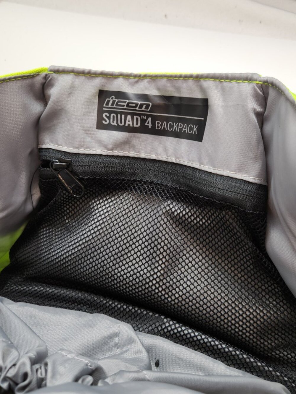 icon Squad 4 Neon Yellow Hi Via Backpack ATV Riding Pack 23L - Picture 8 of 13